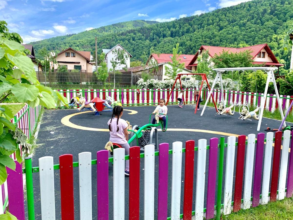 Holiday Home In Sinaia Eksteriør billede